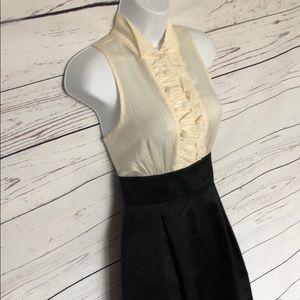 xxi Black & Cream Fancy Dress Sz M